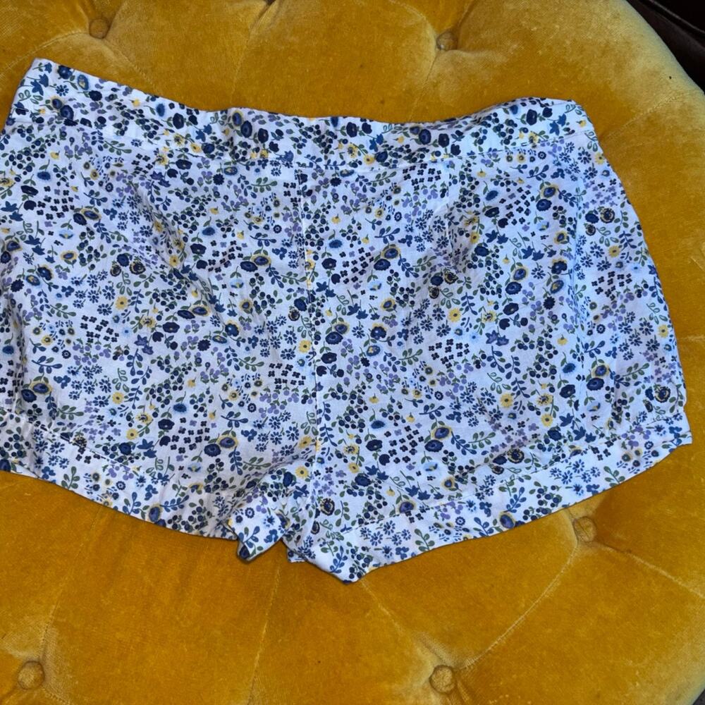 Miley Cyrus Max Azria Blue Yellow Ditsy Floral High Waisted Shorts Size 9